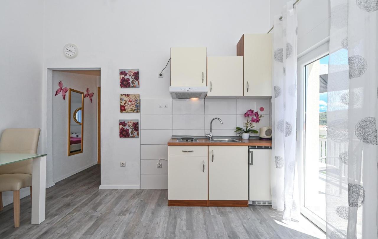 Apartments Villa Filip Trogir Zewnętrze zdjęcie