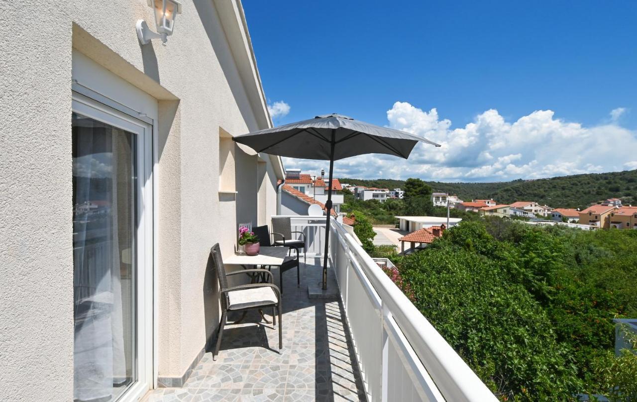 Apartments Villa Filip Trogir Zewnętrze zdjęcie